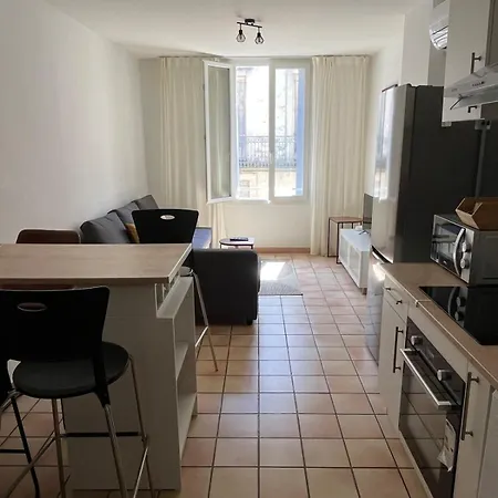 Apartment Renove A 5min De La Comedie - Clim - 4 Personnes